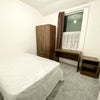 Photo 8: Room 2