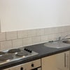 Photo 4: kitchen