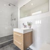 Photo 5: The en suite