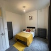 Photo 3: room2