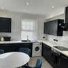 Photo 7: Kitchen