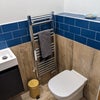 Photo 4: toilet