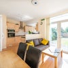 Photo 7: Kitchen
