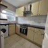 Photo 7: Kitchen
