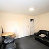 Photo 4: Lounge