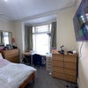 Photo 2: Room 1