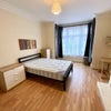 Photo 1: Spacious double room available 