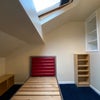Photo 2: 2nd Floor Room
