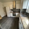 Photo 7: Kitchen