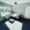Photo 9: Room 1