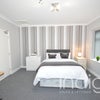Photo 3: Room 1