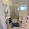 Photo 4: En-suite