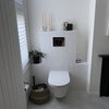 Photo 6: Shared bathroom pic 3