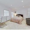 Photo 5: double bed (kingsize)
