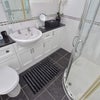 Photo 4: Shower room