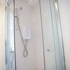 Photo 5: En-suite bathroom 