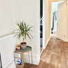 Photo 4: hallway