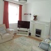 Photo 4: Shared lounge. 43" smart TV. 