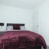 Photo 7: Room 4