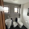 Photo 3: Bathroom 