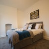 Photo 7: Room 4 - en suite - LET