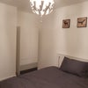 Photo 2: bedroom