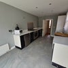 Photo 2: Kitchen