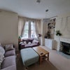 Photo 3: Lounge