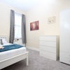 Photo 2: ROOM 4
