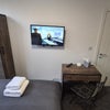 Photo 2: Room 1