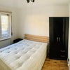 Photo 6: Room 2