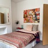 Photo 5: 25 Edward downstairs front £525 for a student 