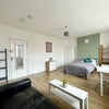 Photo 7: Room 4 
