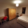 Photo 2: Double Room to Rent