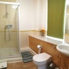 Photo 6: ensuite bathroom 