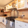 Photo 7: Kitchen 