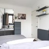 Photo 5: Room 2