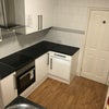 Photo 3: kitchen