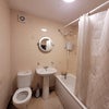 Photo 3: Bathroom 