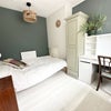 Photo 2: Lovely south facing room, lots of light all day 