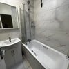 Photo 4: Bathroom 
