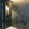 Photo 3: En-suite