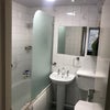 Photo 7: bathroom