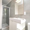 Photo 5: Room 1 Ensuite
