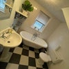 Photo 4: Bathroom