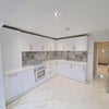 Photo 6: Kitchen