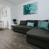Photo 7: Lounge