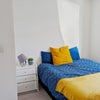 Photo 3: Room 1 - Ensuite