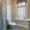Photo 4: Room 5 Ensuite