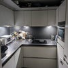 Photo 2: Kitchen